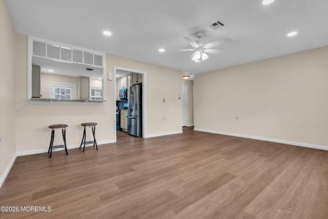 933B Thornhill Court Lakewood NJ 08701