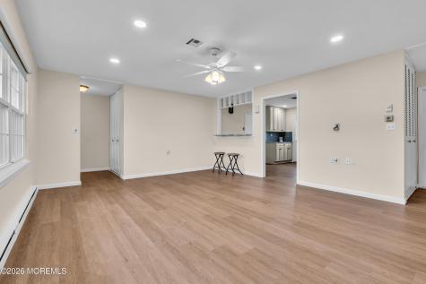 933B Thornhill Court Lakewood NJ 08701