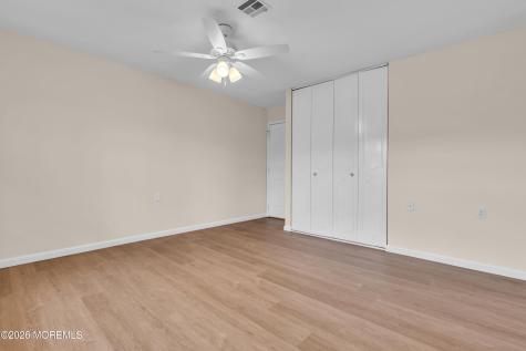 933B Thornhill Court Lakewood NJ 08701