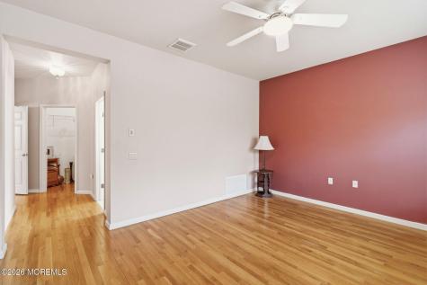 11 Ripple Terrace Barnegat NJ 08005