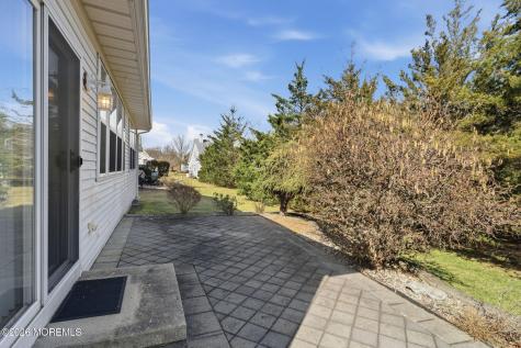 11 Ripple Terrace Barnegat NJ 08005