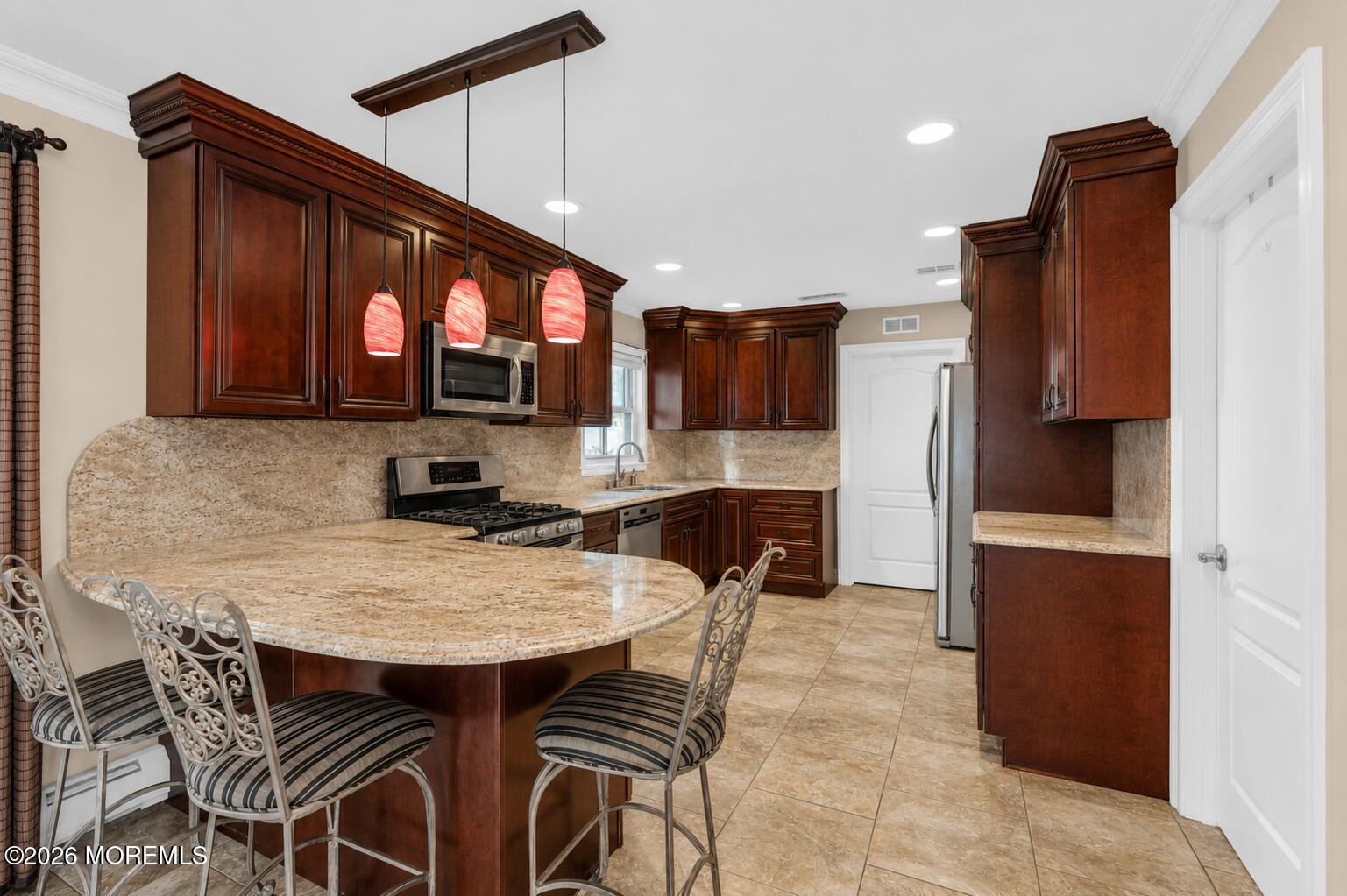 101 Oxford Lane Aberdeen NJ 07747