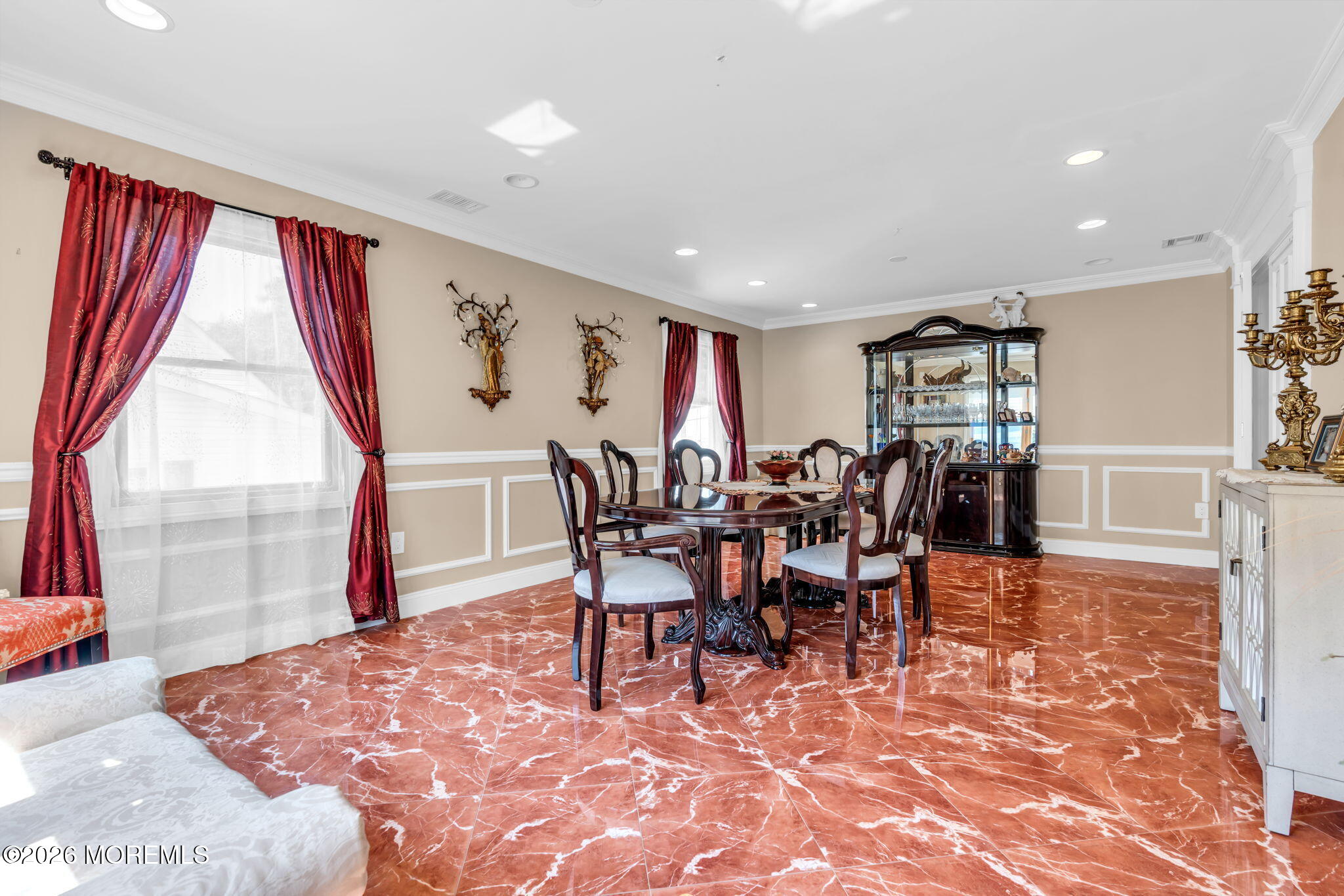 101 Oxford Lane Aberdeen NJ 07747