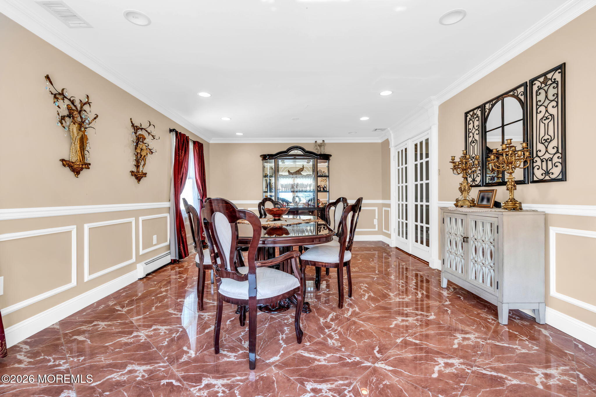 101 Oxford Lane Aberdeen NJ 07747