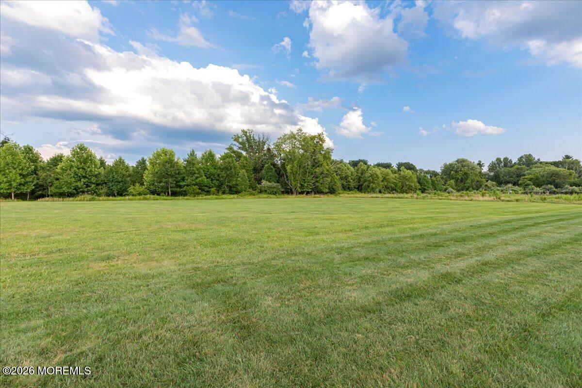 4 Prestwick Court Holmdel NJ 07733