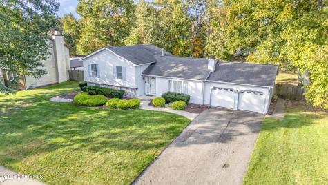 4 Hickory Hill Road Jackson NJ 08527