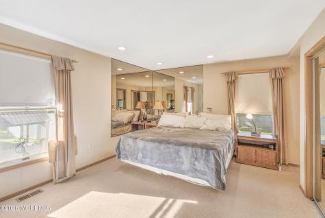 4 Hickory Hill Road Jackson NJ 08527