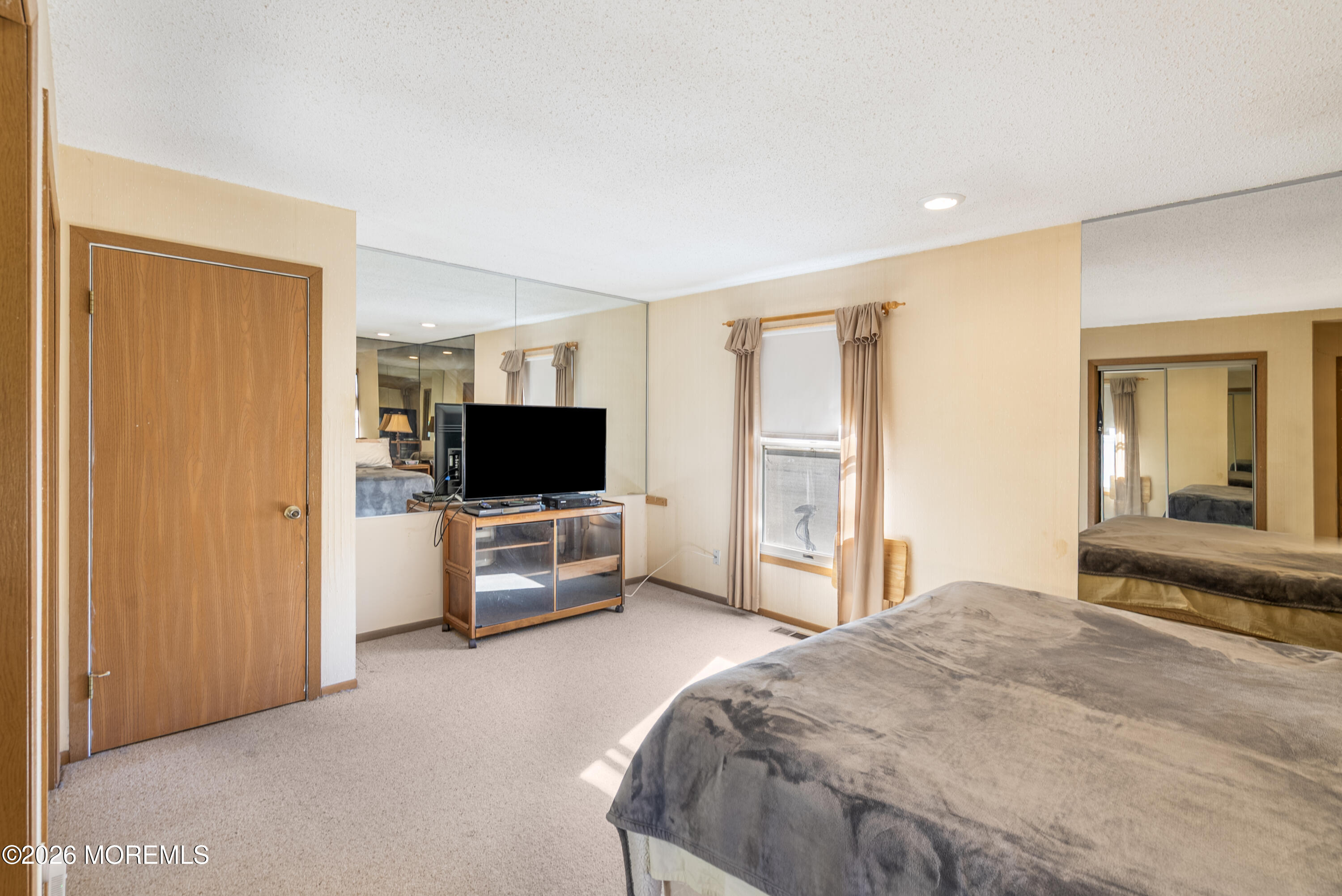 4 Hickory Hill Road Jackson NJ 08527