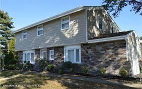 712 W Park Avenue Oakhurst NJ 07755