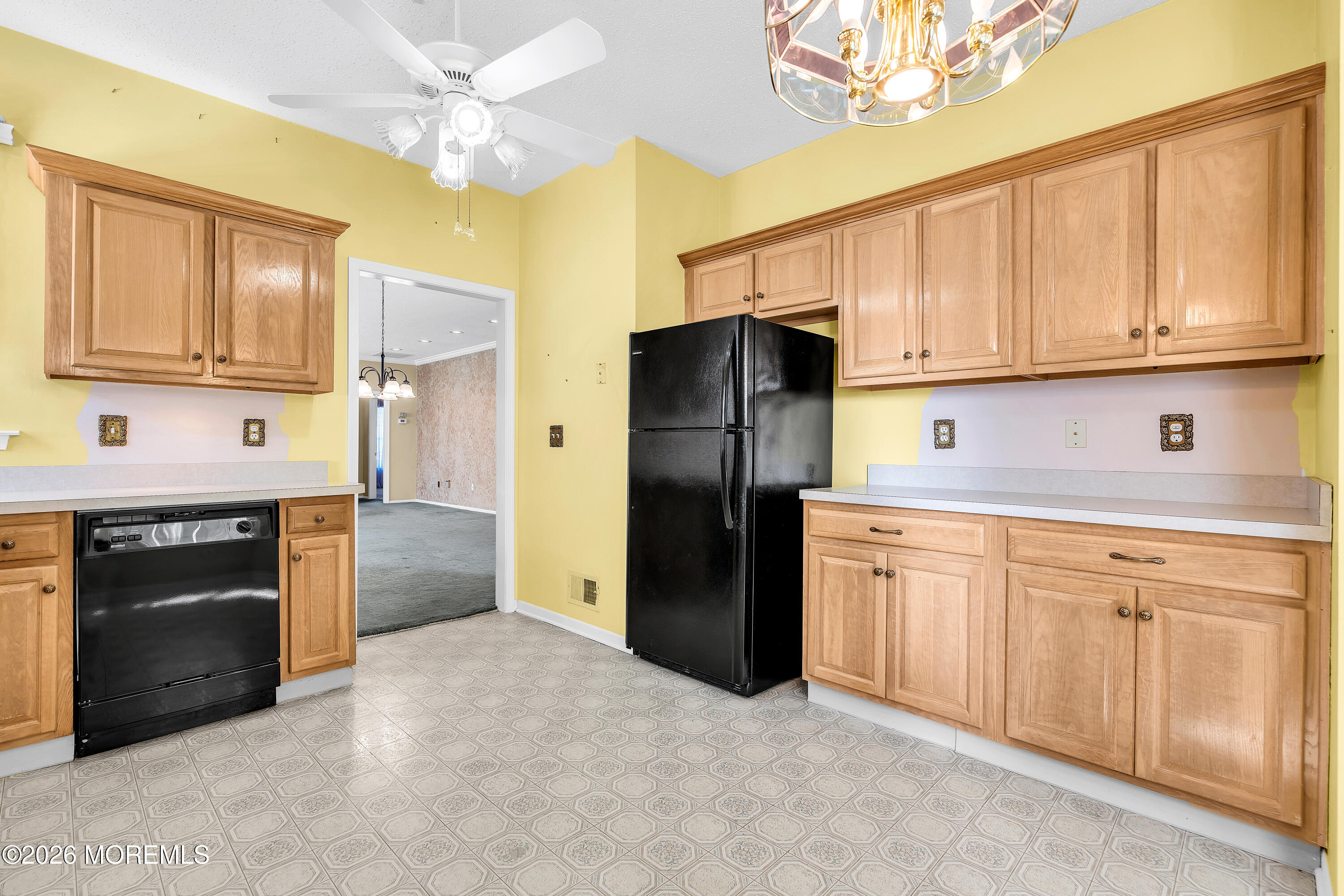 12 Wharfside Way Bayville NJ 08721