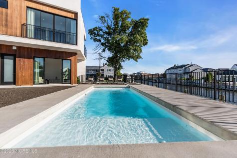 1826 Southeast Drive Point Pleasant NJ 08742
