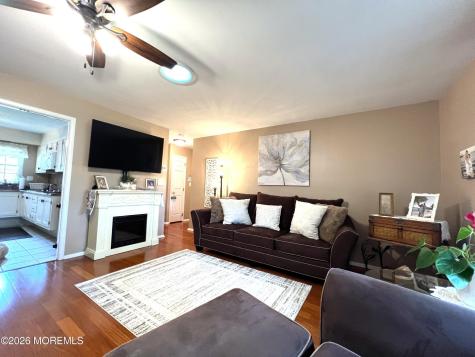 258 Jefferson Court Lakewood NJ 08701