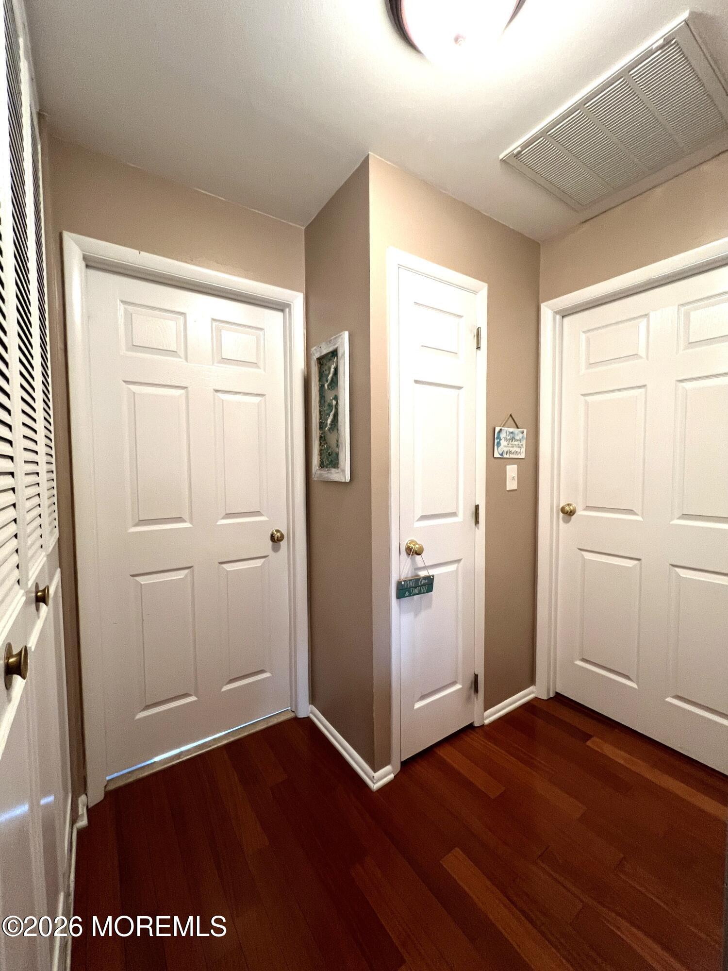 258 Jefferson Court Lakewood NJ 08701
