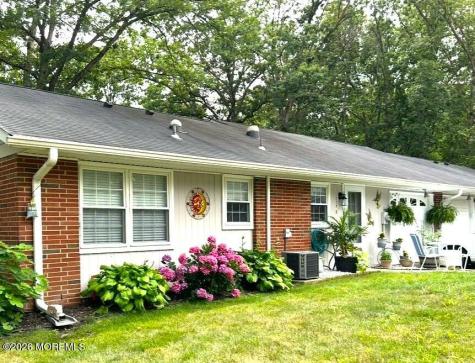 258 Jefferson Court Lakewood NJ 08701