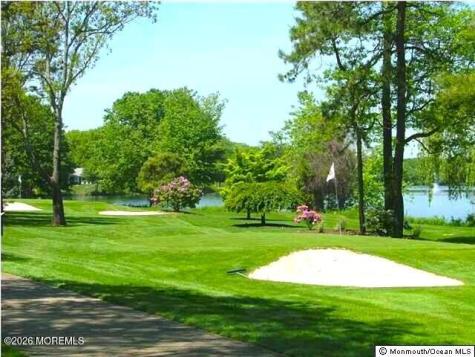 258 Jefferson Court Lakewood NJ 08701