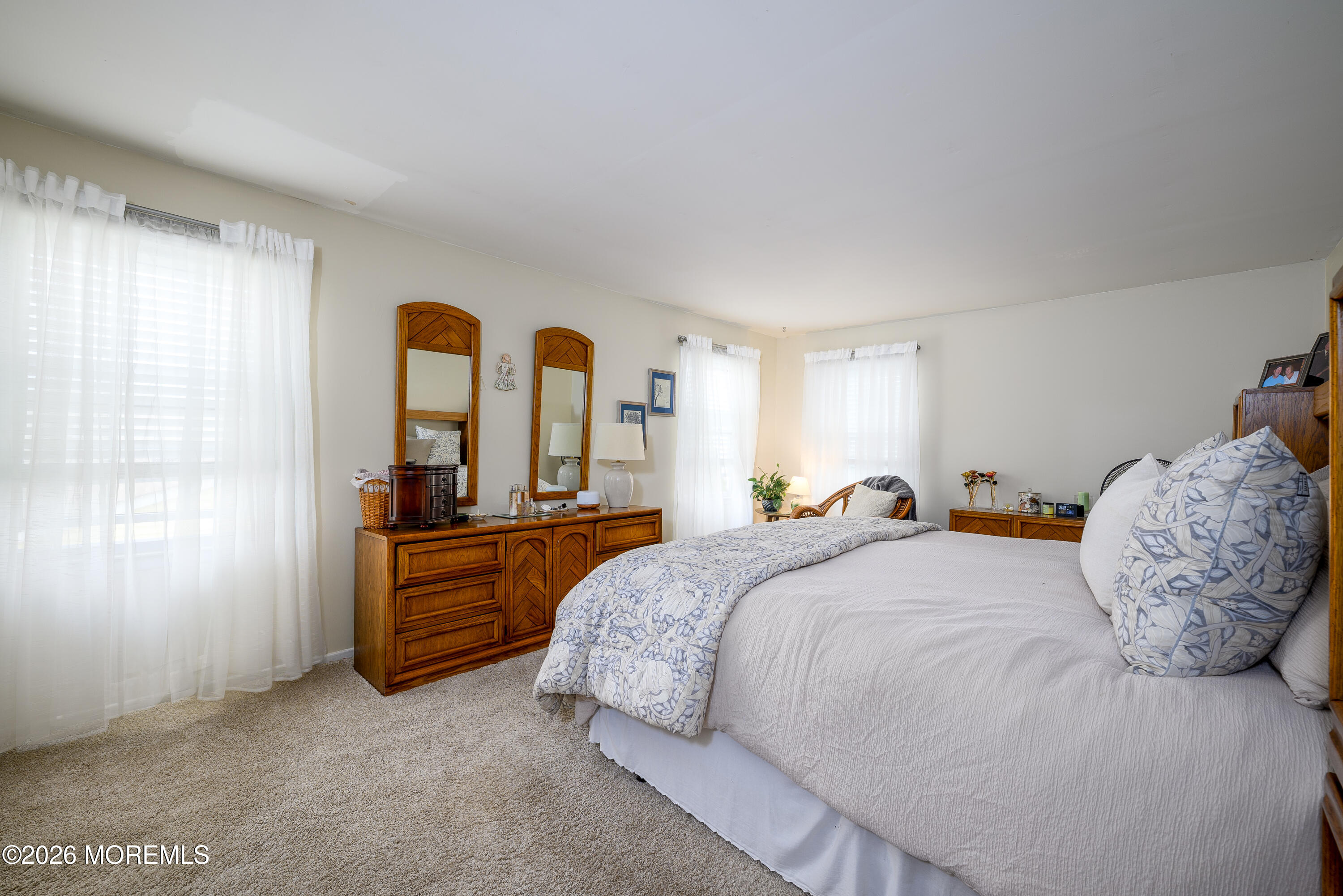 2 Evergreen Place Howell NJ 07731