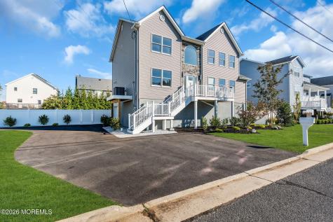 707 Prospect Avenue Union Beach NJ 07735