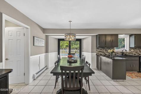 4 Catlett Court Manalapan NJ 07726