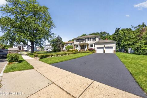 4 Catlett Court Manalapan NJ 07726