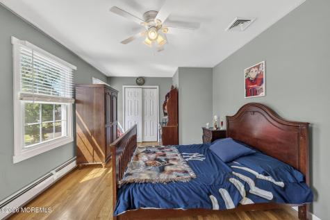 4 Catlett Court Manalapan NJ 07726