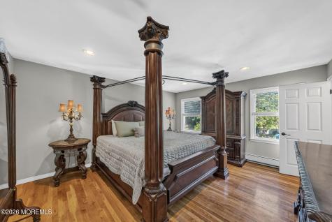 4 Catlett Court Manalapan NJ 07726