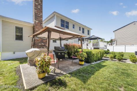 4 Catlett Court Manalapan NJ 07726