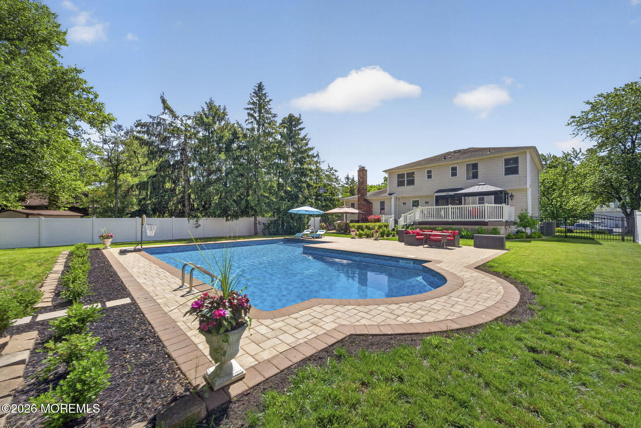 4 Catlett Court Manalapan NJ 07726