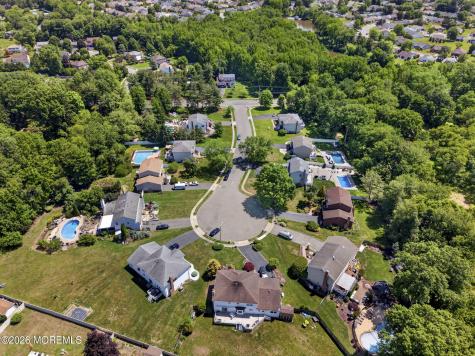 4 Catlett Court Manalapan NJ 07726