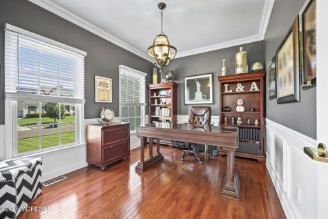 20 Courtney Court Freehold NJ 07728