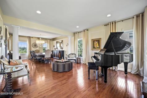 20 Courtney Court Freehold NJ 07728