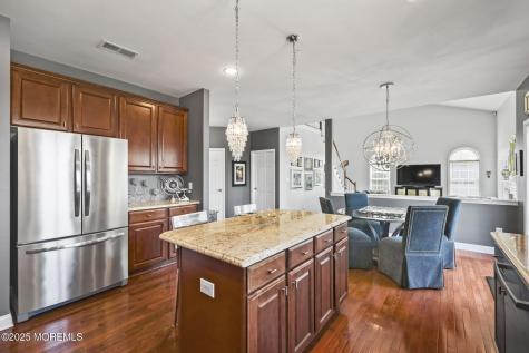 20 Courtney Court Freehold NJ 07728