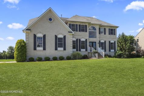20 Courtney Court Freehold NJ 07728