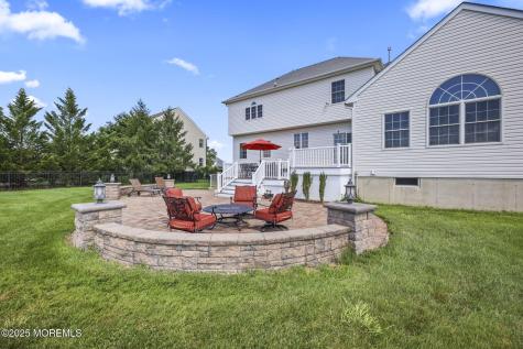 20 Courtney Court Freehold NJ 07728