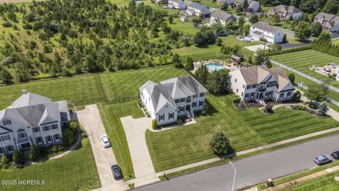 20 Courtney Court Freehold NJ 07728