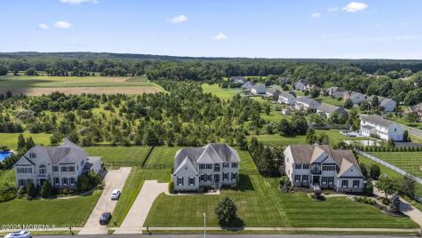 20 Courtney Court Freehold NJ 07728