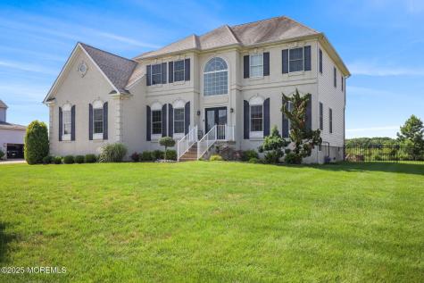 20 Courtney Court Freehold NJ 07728