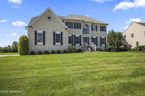 20 Courtney Court Freehold NJ 07728