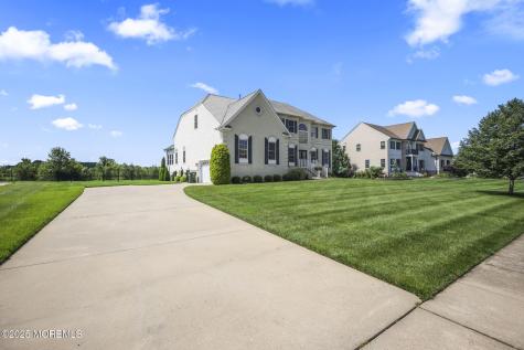20 Courtney Court Freehold NJ 07728
