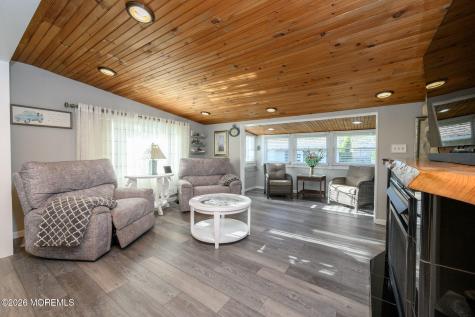 293 Louis Avenue Bayville NJ 08721
