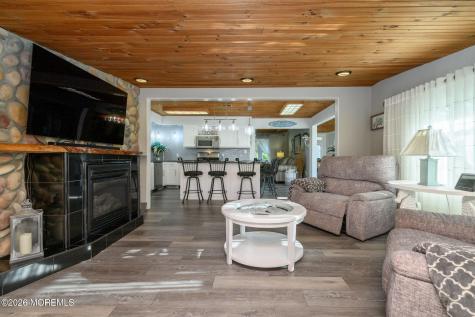 293 Louis Avenue Bayville NJ 08721