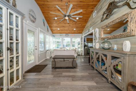 293 Louis Avenue Bayville NJ 08721