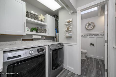 293 Louis Avenue Bayville NJ 08721