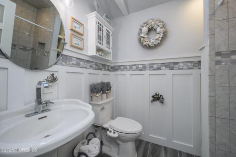 293 Louis Avenue Bayville NJ 08721