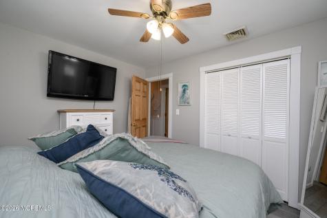 293 Louis Avenue Bayville NJ 08721