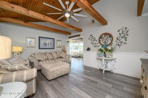 293 Louis Avenue Bayville NJ 08721