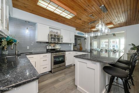 293 Louis Avenue Bayville NJ 08721