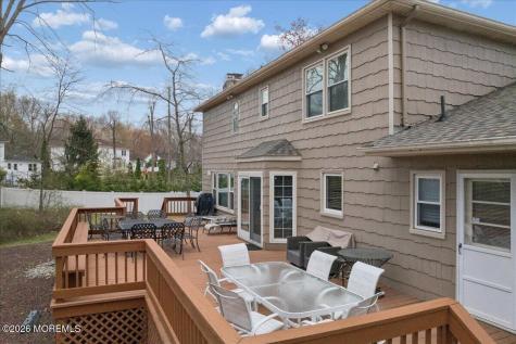 5 Crown Court Manalapan NJ 07726
