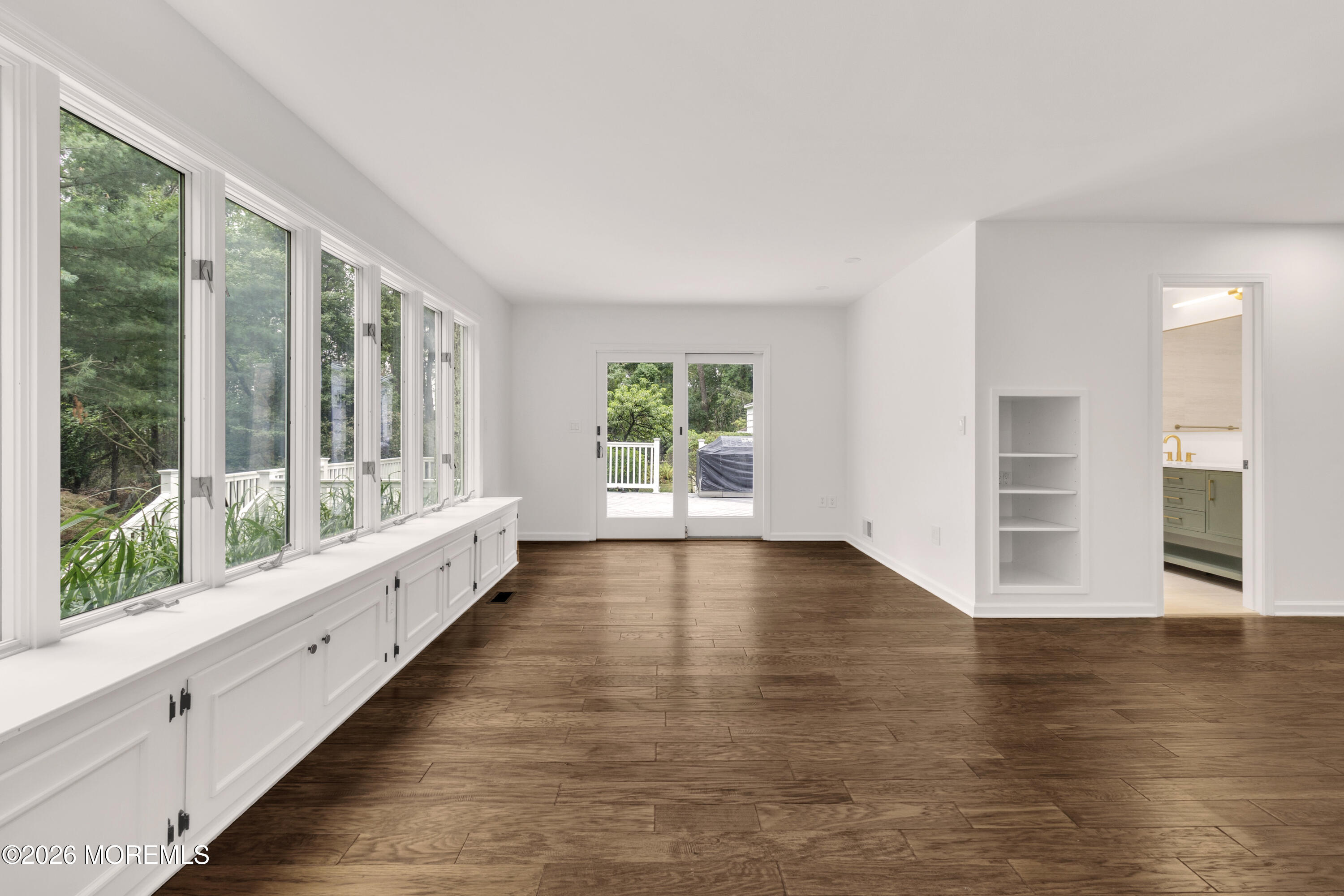 14 Copperfield Court Eatontown NJ 07724