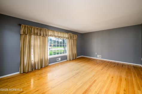 821 Middletown Lincroft Road Middletown NJ 07748