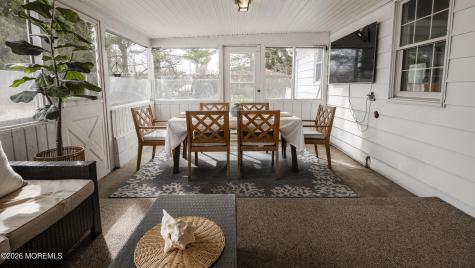 233 S Green Street Tuckerton NJ 08087